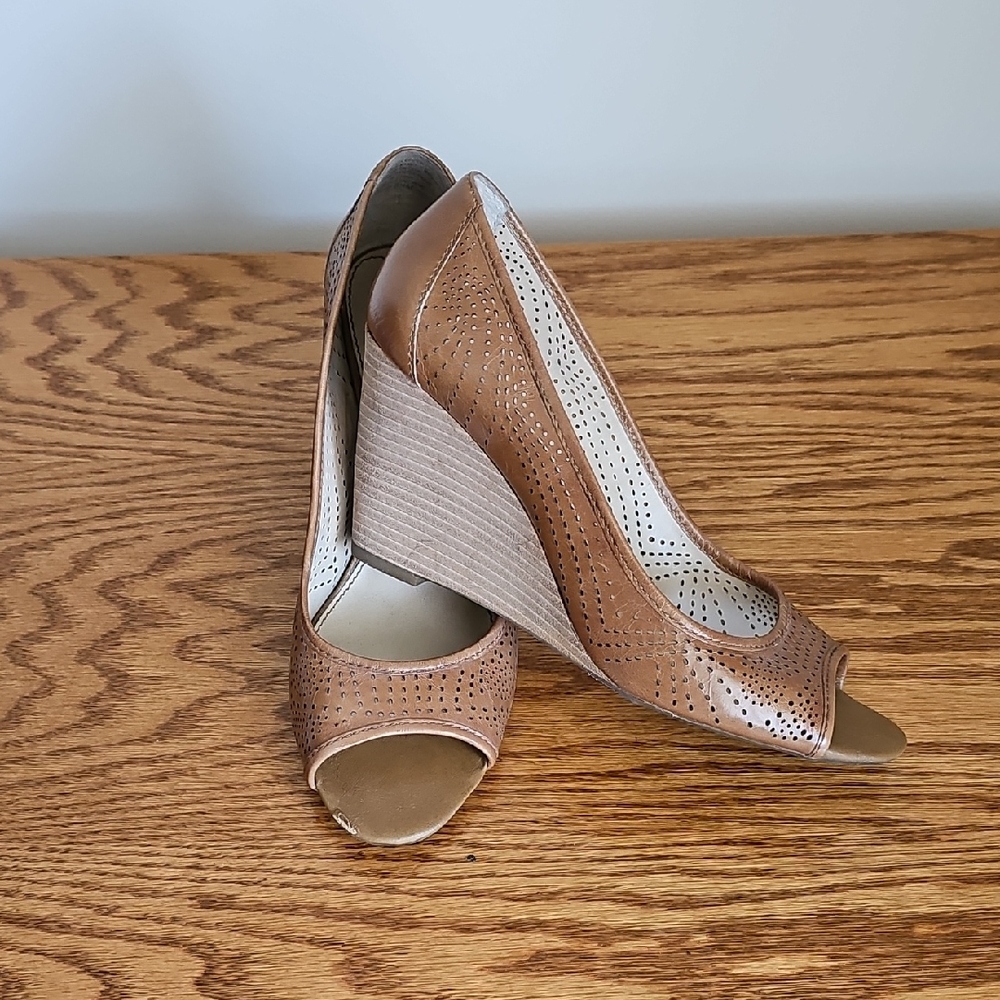 Franco Sarto Brown Wedge Peep Toe Shoes